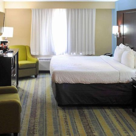 Clarion Hotel Conference Center - North Lexington Extérieur photo
