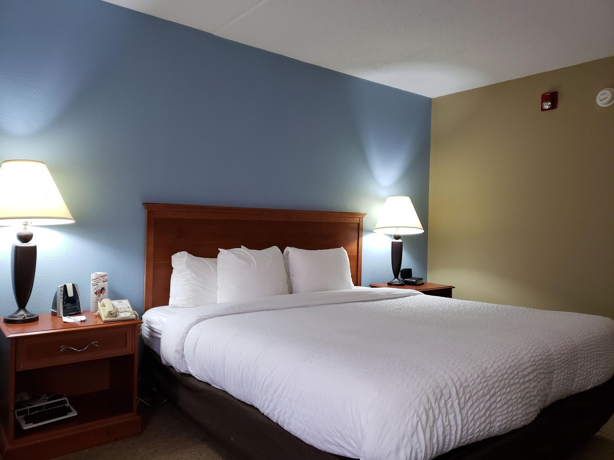 Clarion Hotel Conference Center - North Lexington Extérieur photo